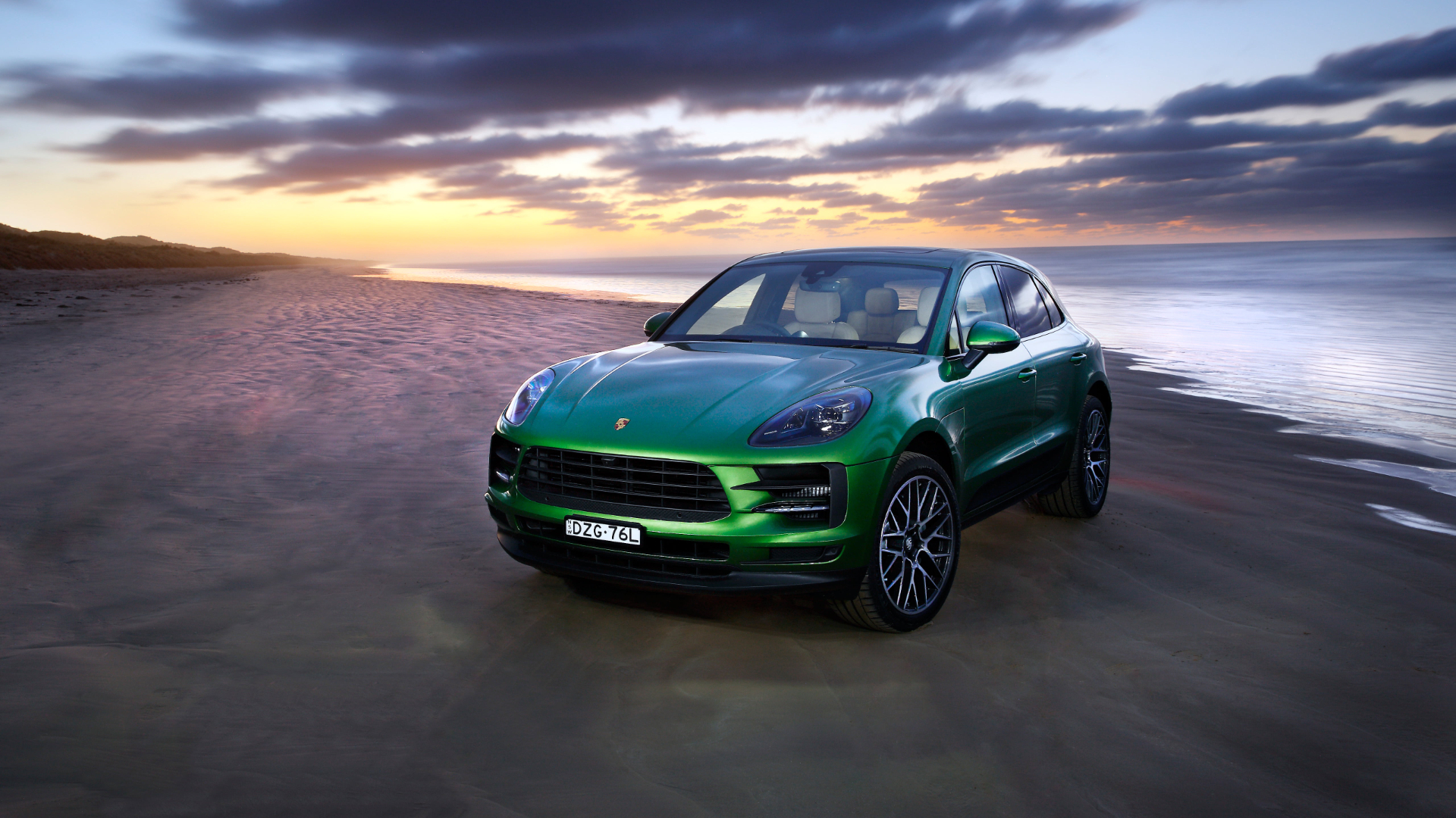 porsche macan.jpg