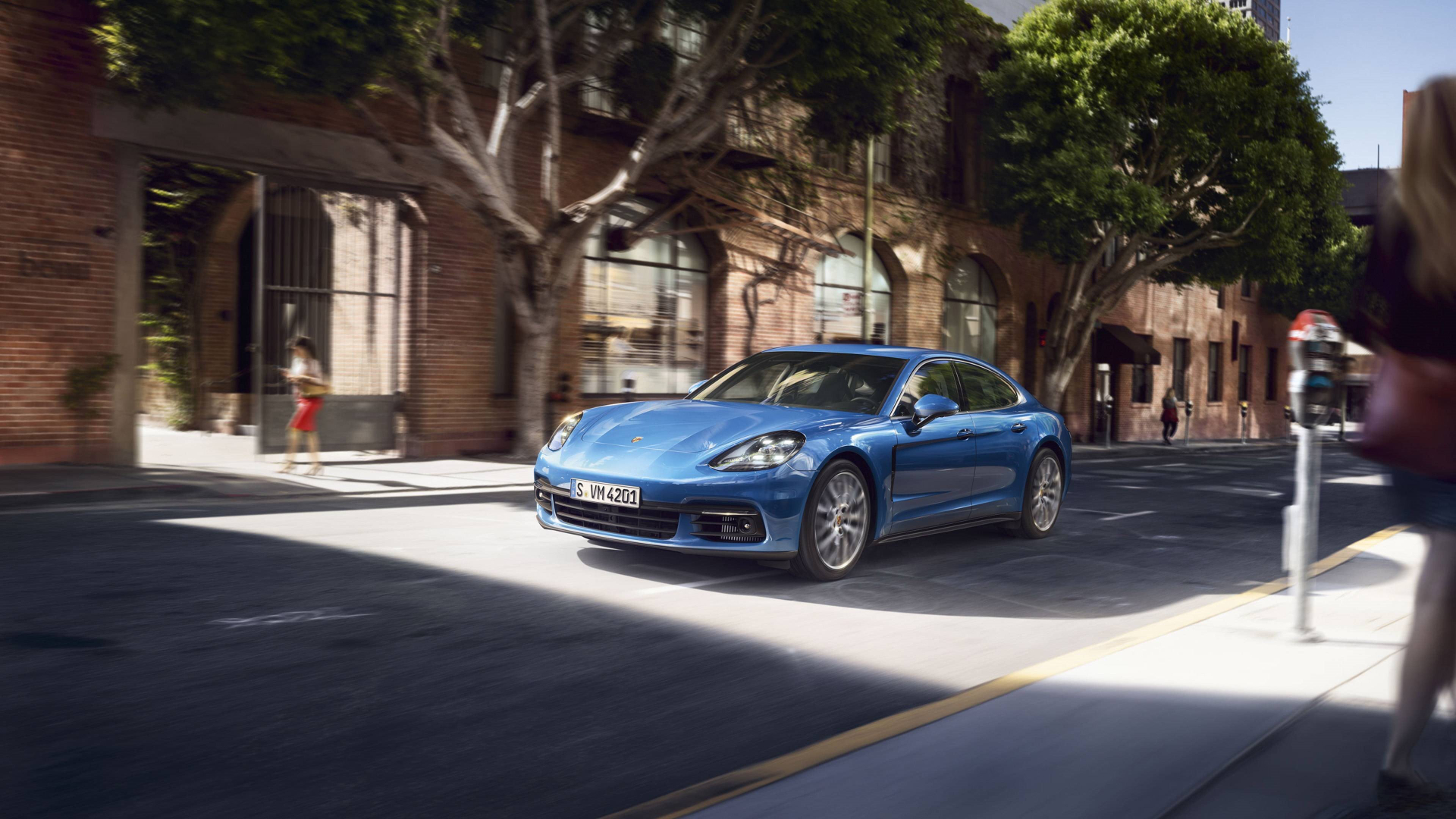 porsche panamera.jpg